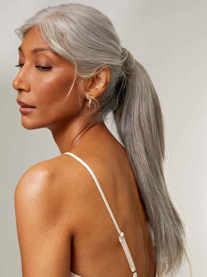 20" Light Gray Ponytail Extension (120g)